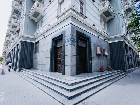 2 otaqlı köhnə tikili - Sahil m. - 70 m²