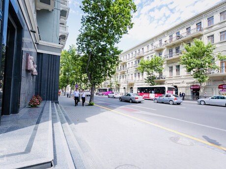 2 otaqlı köhnə tikili - Sahil m. - 70 m²