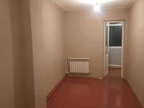 3 otaqlı köhnə tikili - Buzovna q. - 45 m²