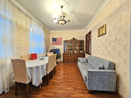 3 otaqlı köhnə tikili - Xırdalan - 65 m²