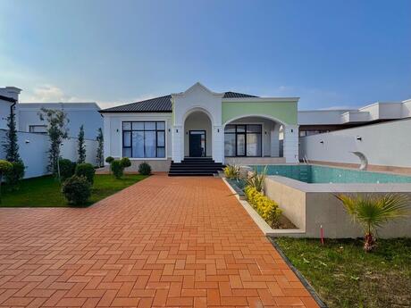 5 otaqlı həyət evi/bağ evi - Mərdəkan q. - 240 m²