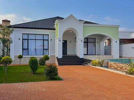 5 otaqlı həyət evi/bağ evi - Mərdəkan q. - 240 m²