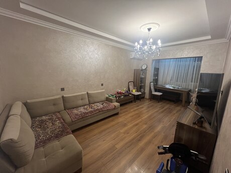 4 otaqlı köhnə tikili - Xırdalan - 105 m²
