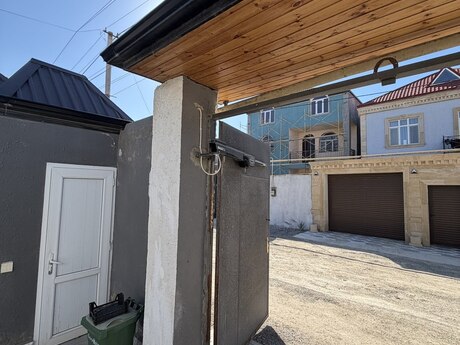 4 otaqlı həyət evi/bağ evi - Yeni Ramana q. - 150 m²