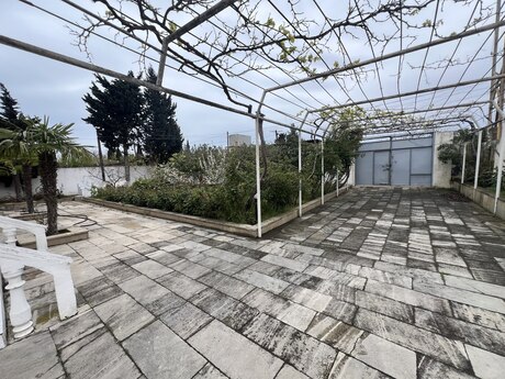 3 otaqlı həyət evi/bağ evi - Fatmayı q. - 130 m²