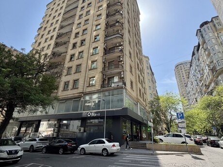Elan №6128193 - Bakı, Nizami m., 3 otaqlı, 132 m², 3/16 mərtəbə
