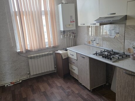 3 otaqlı köhnə tikili - Sumqayıt - 80 m²