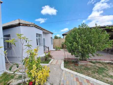 4 otaqlı həyət evi/bağ evi - Görədil q. - 150 m²
