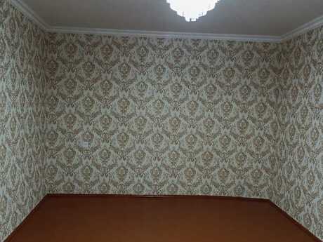 2 otaqlı həyət evi/bağ evi - Bayıl q. - 50 m²