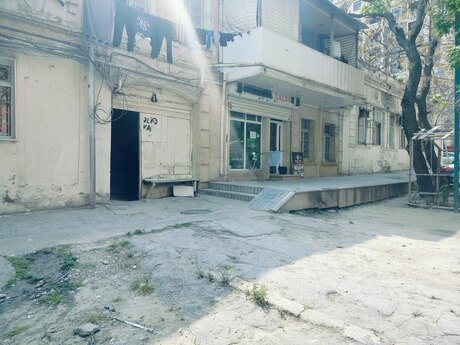 1 otaqlı köhnə tikili - Nərimanov r. - 28.7 m²