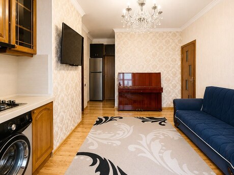 2 otaqlı yeni tikili - İnşaatçılar m. - 55 m²