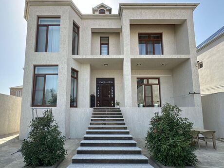 7 otaqlı həyət evi/bağ evi - Mərdəkan q. - 315 m²