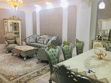 6 otaqlı həyət evi/bağ evi - Şağan q. - 300 m²
