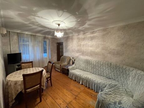 2 otaqlı köhnə tikili - Neftçilər m. - 60 m²