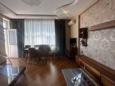 2 otaqlı yeni tikili - Neftçilər m. - 82 m²