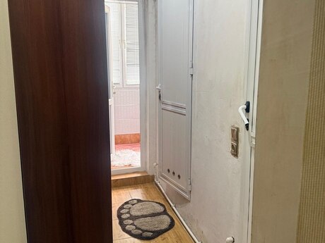 3 otaqlı köhnə tikili - Sumqayıt - 67.4 m²