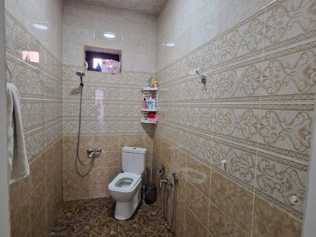 3 otaqlı həyət evi/bağ evi - Zabrat q. - 90 m²