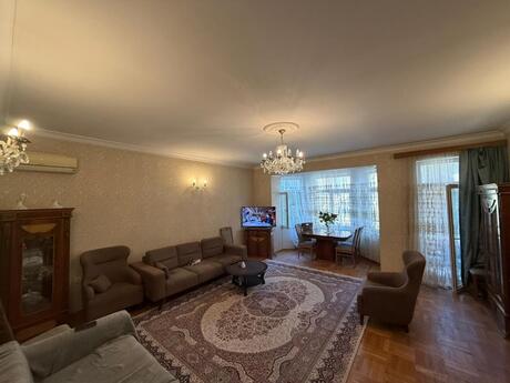 4 otaqlı mənzil, 141 m², İçəri Şəhər: 415 000 ₼ 5