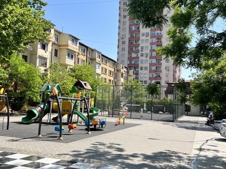 2 otaqlı köhnə tikili - Nəsimi m. - 55 m²