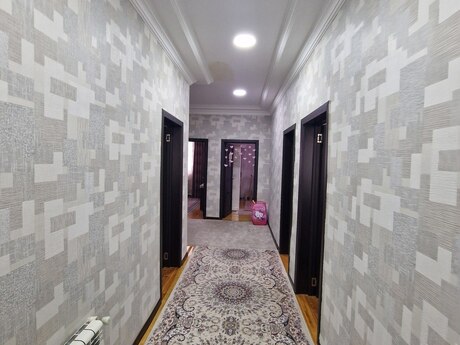 4 otaqlı həyət evi/bağ evi - Zabrat q. - 160 m²