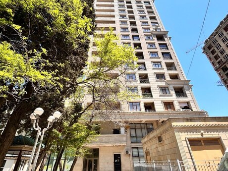 Elan №6128406 - Bakı, Nəriman Nərimanov m., 3 otaqlı, 172 m², 16/17 mərtəbə