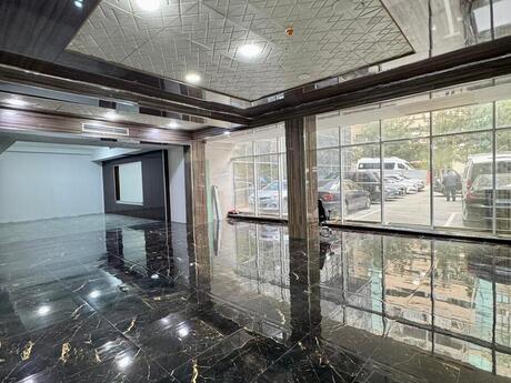 2-комн. офис - м. 28 мая - 470 м²