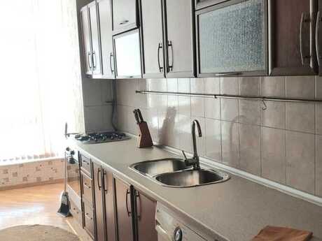 4 otaqlı köhnə tikili - Sahil m. - 110 m²