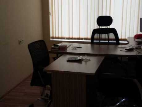 5 otaqlı ofis - Nəriman Nərimanov m. - 200 m²