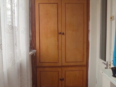 2 otaqlı köhnə tikili - Neftçilər m. - 48 m²