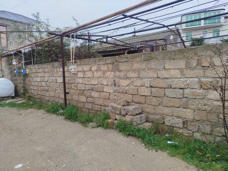 3 otaqlı həyət evi/bağ evi - Buzovna q. - 80 m²