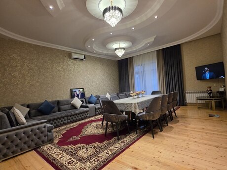 6 otaqlı həyət evi/bağ evi - Yeni Yasamal q. - 300 m²