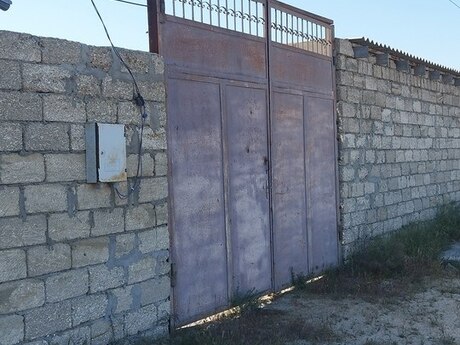 2 otaqlı həyət evi/bağ evi - Türkan q. - 32 m²
