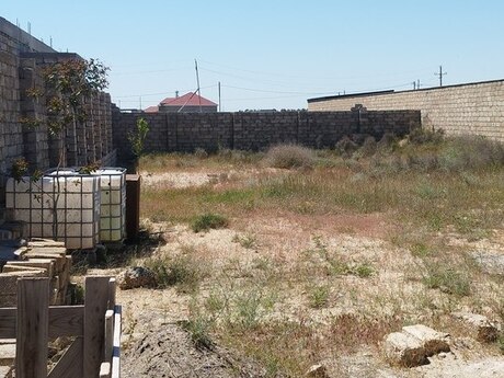 2 otaqlı həyət evi/bağ evi - Türkan q. - 32 m²