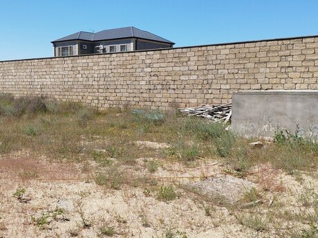 2 otaqlı həyət evi/bağ evi - Türkan q. - 32 m²