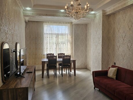 2-комн. новостройка - м. Кара Караев - 82 м²