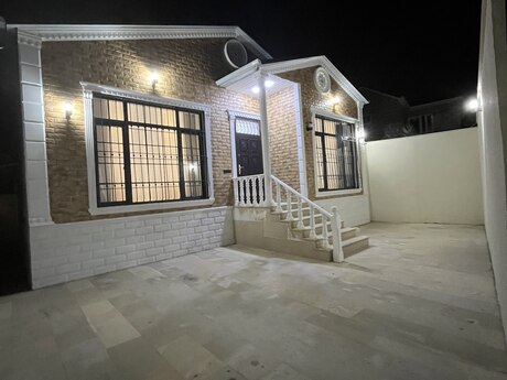 3 otaqlı həyət evi/bağ evi - Buzovna q. - 105 m²