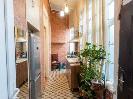 2 otaqlı köhnə tikili - İçəri Şəhər m. - 60 m²