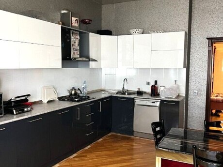 3 otaqlı yeni tikili - Nərimanov r. - 136 m²