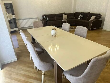 3 otaqlı yeni tikili - Ağ şəhər q. - 150 m²