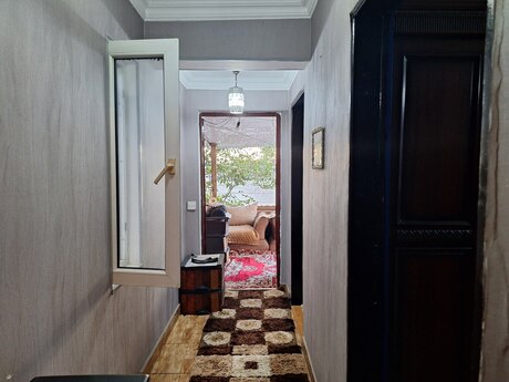 2 otaqlı köhnə tikili - Memar Əcəmi m. - 31 m²