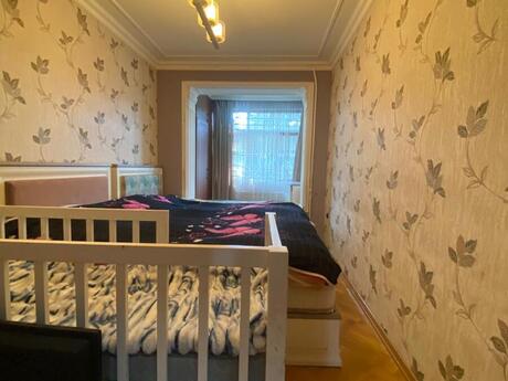 3 otaqlı köhnə tikili - Əhmədli m. - 110 m²
