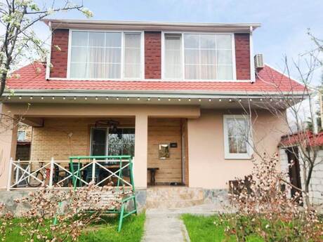 4 otaqlı həyət evi/bağ evi - Qəbələ - 140 m²
