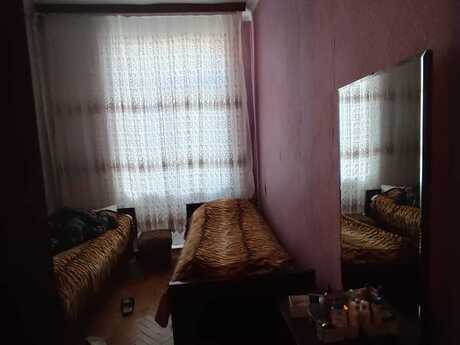 3 otaqlı köhnə tikili - Nəsimi r. - 91 m²