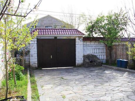 4 otaqlı həyət evi/bağ evi - Qəbələ - 140 m²
