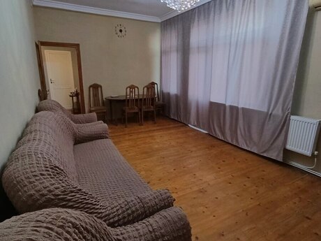 2 otaqlı yeni tikili - Həzi Aslanov m. - 70 m²