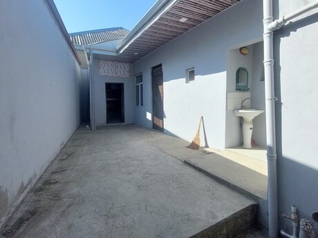 3 otaqlı həyət evi/bağ evi - Zabrat q. - 75 m²