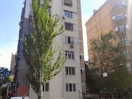3 otaqlı köhnə tikili - Nərimanov r. - 70 m²