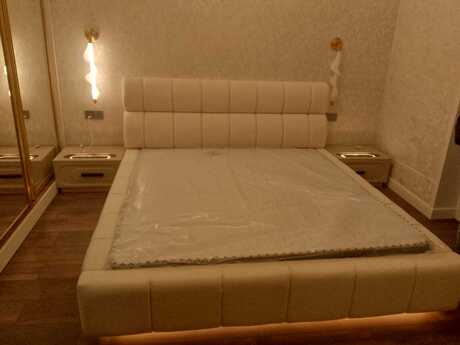 3 otaqlı yeni tikili - Ağ şəhər q. - 130 m²
