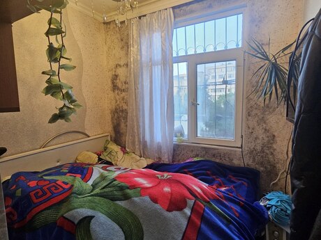 2 otaqlı köhnə tikili - Memar Əcəmi m. - 40 m²