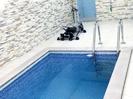 6 otaqlı həyət evi/bağ evi - Badamdar q. - 600 m²